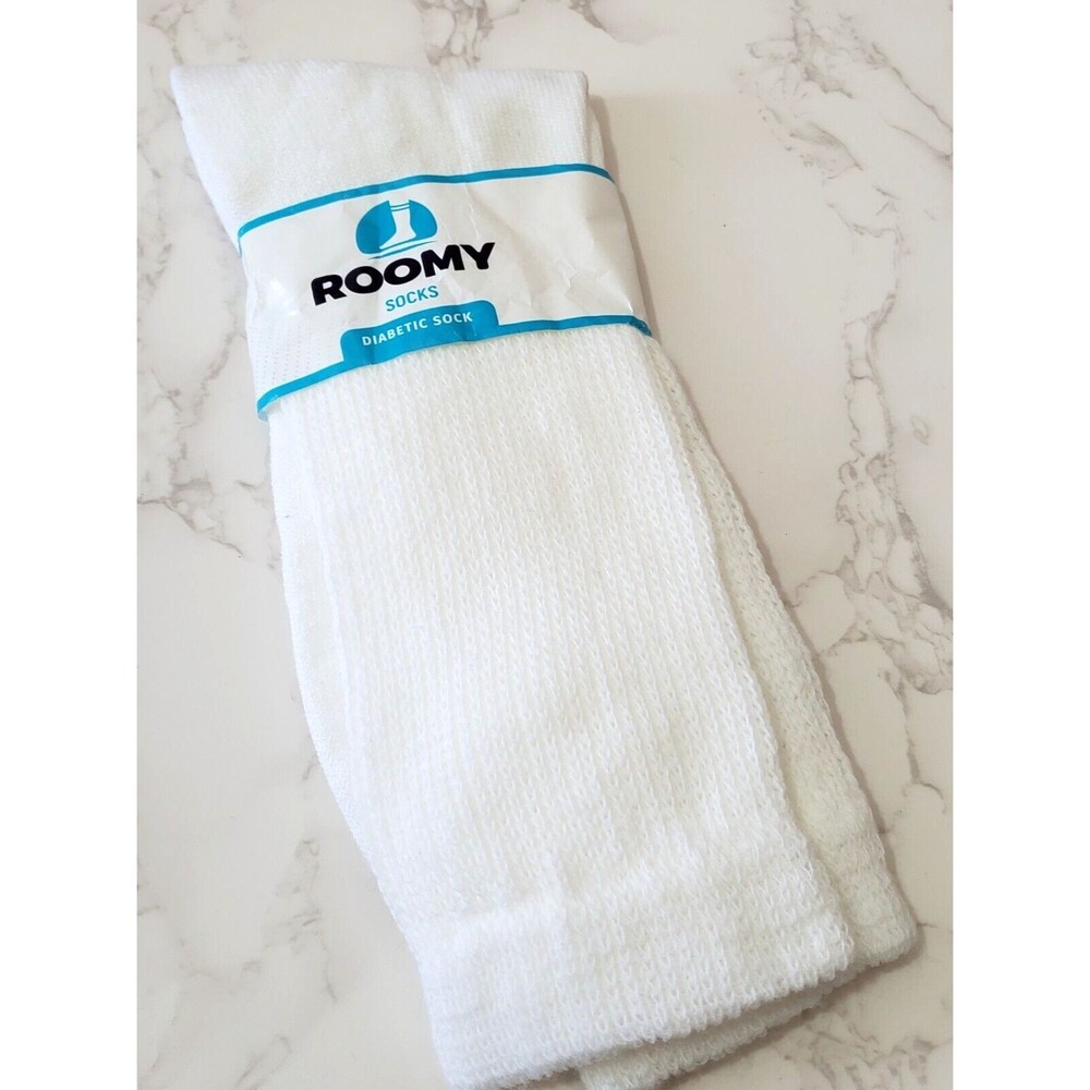 Roomy Diabetic Socks 2 Pairs J800L White Crew Mens Size 10-13 Large NWT USA Made